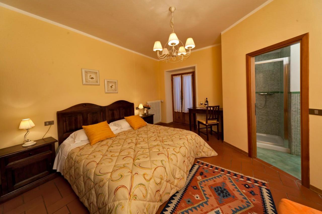 Agriturismo La Collina Delle Stelle Banzena Bagian luar foto