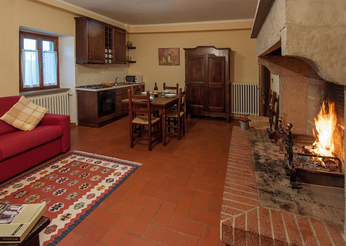 Agriturismo La Collina Delle Stelle Banzena Bagian luar foto