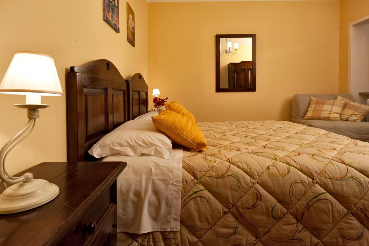 Agriturismo La Collina Delle Stelle Banzena Bagian luar foto