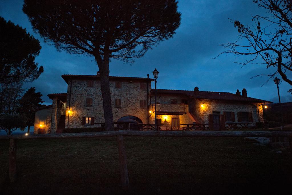 Agriturismo La Collina Delle Stelle Banzena Bagian luar foto