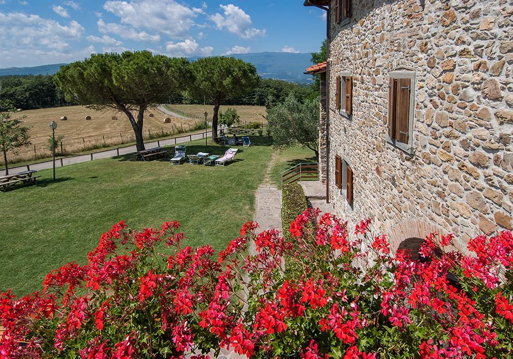 Agriturismo La Collina Delle Stelle Banzena Bagian luar foto